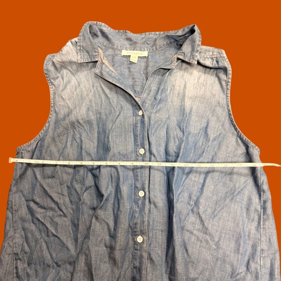 BeachLunchLounge Chambray Sleeveless Button-Up | Denim Tank Top | Size L - Picture 5 of 8